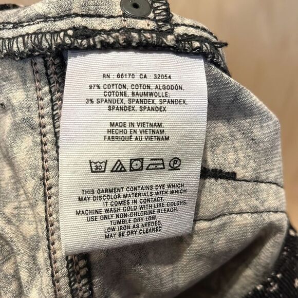 PILCRO AND THE LETTERPRESS • Black Corduroy Serif Pants • Size 27 Petite (US 4P) - Picture 7 of 8